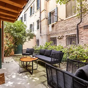 Ca' San Carlo By Wonderful Italy Appartement